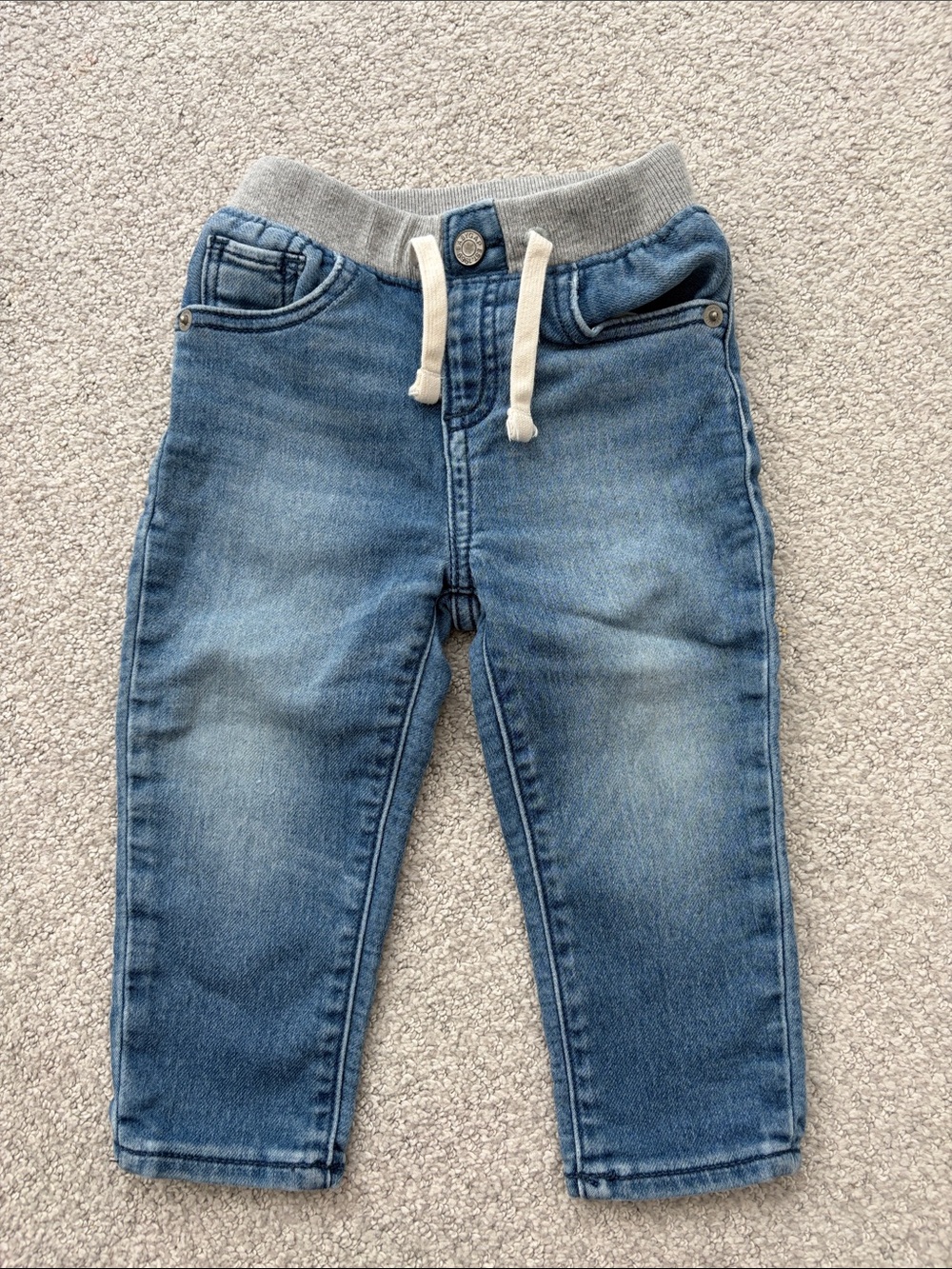 GAP Light Blue Denim Jogger Jeans with Gray Knit Waist